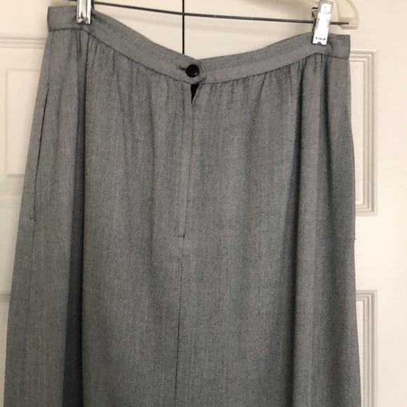 Vintage Women’s Work Suit - Picture 8 of 12